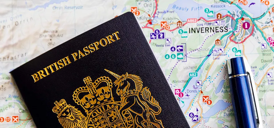 Passport, Customs & Cash Limits in Zimbabwe